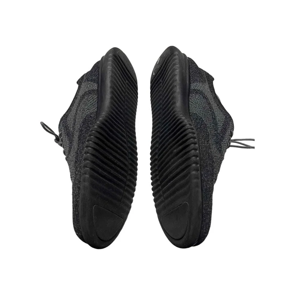 Cole Haan good size
